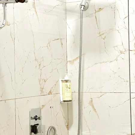 Hotel Hermes T Tirana