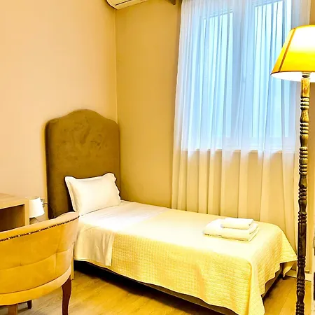 Hotel Hermes T