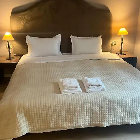 Hotel Hermes T